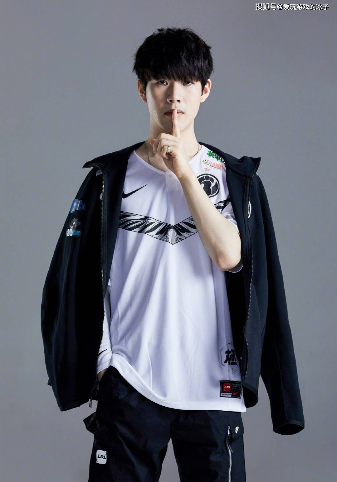 各自补完新阵 Aleksib与nexa互换东家