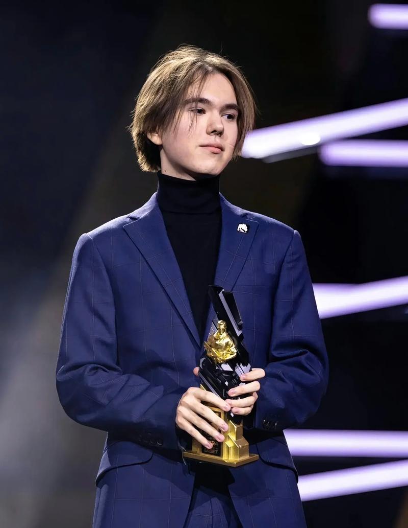 【赛前预告】2025LPL春季赛，1月15日 TES vs RA