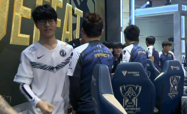 【战报】2021KPL春季赛常规赛第二轮W3D6，深圳DYG 0-3 成都AG超玩会