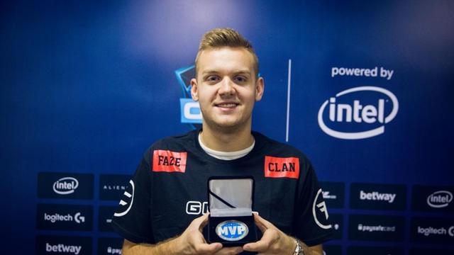 组内赛之路：若OMG在此战中未能以2：0战胜RA，则进入涅槃组