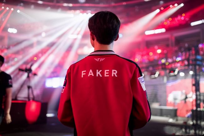 Jankos为世界赛队伍排名：GEN第一BLG第二，G2第六西方最高